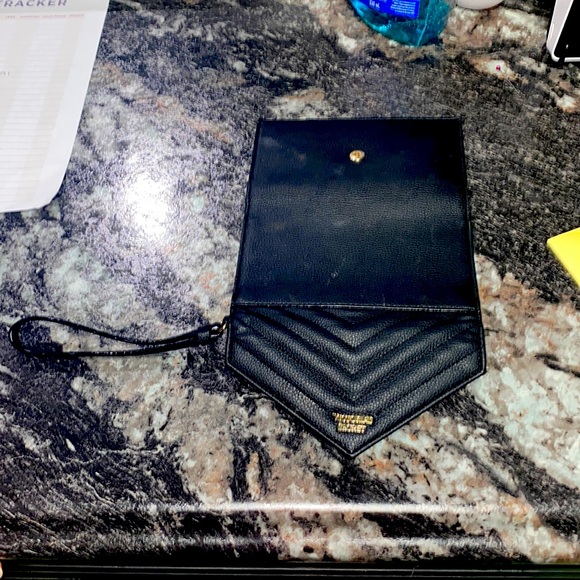 Victoria Secret Wallet with carry strap - Picture 3 of 6